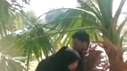 - شیطان دختر فیلم سوپر الکسیس و جانی نشان می دهد Liseli